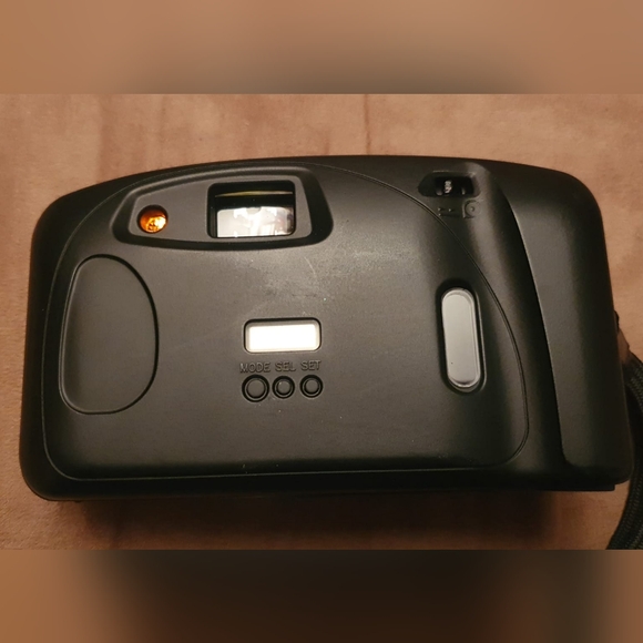 Samsung FF-222 35mm Compact Point & Shoot Film Camera (working) - Picture 5 of 5